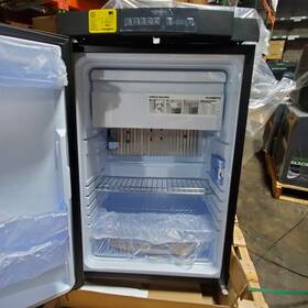 Rm8505lf-cbs1 Dometic Van.life Pearl Ms Stock Rm8505lf Not Rm8505rf Right Hinge Install Avail