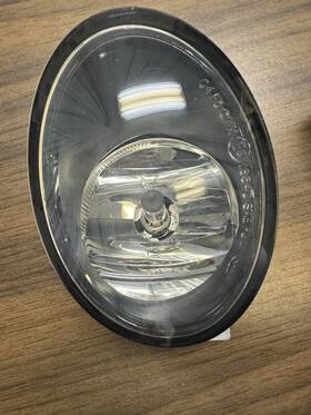 A91090626 Mercedes Benz Sprinter Right Fog Light Assembly
