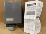 Honeywell R856B1002 Fan Control Module 120/60/1 Spst 14A (211601). Fixed Price $77.00.