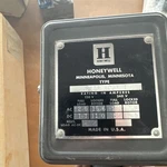 Honeywell Sail Switch S43A 1037 Spst 4.5 X Nos. Fixed Price $249.77.