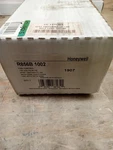 Honeywell R856B1002 Fan Control Module 120/60/1 Spst 14A (211601). Fixed Price $70.00.